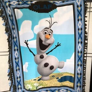 Frozen Olaf blanket